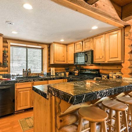 Cozy Utah Cabin With Deck And Fire Pit! Duck Creek Village Екстер'єр фото