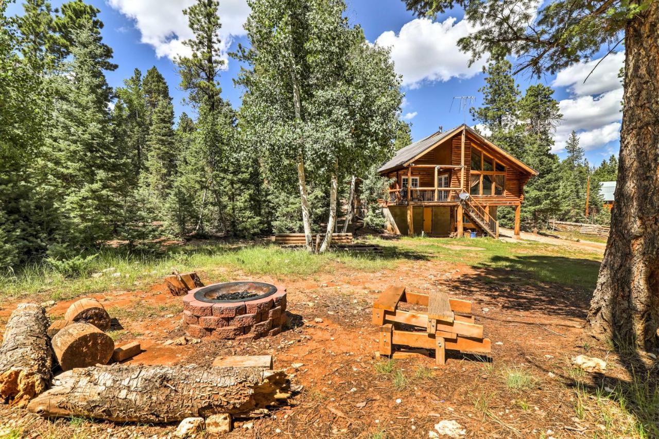 Cozy Utah Cabin With Deck And Fire Pit! Duck Creek Village Екстер'єр фото